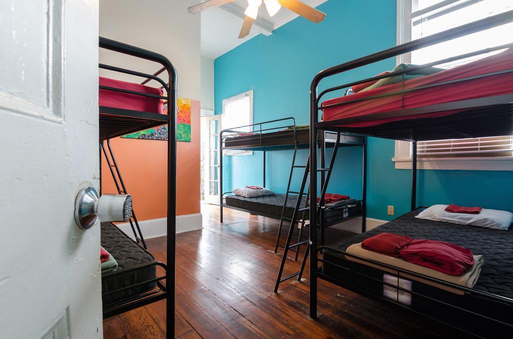 The Atlas House Hostel New Orleans Room photo